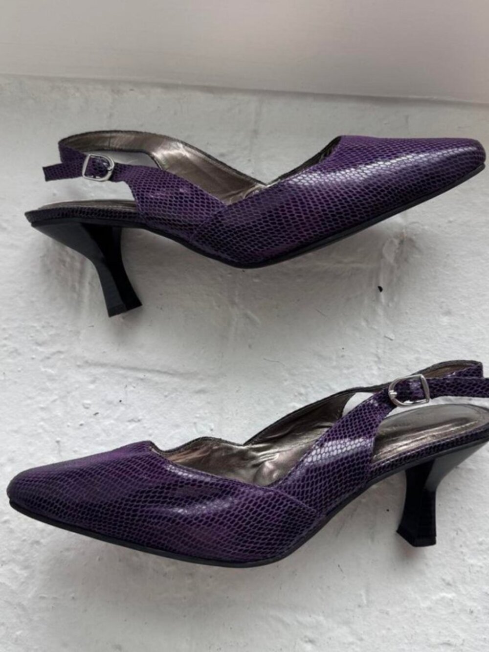 Comfortview Women's Purple Courts